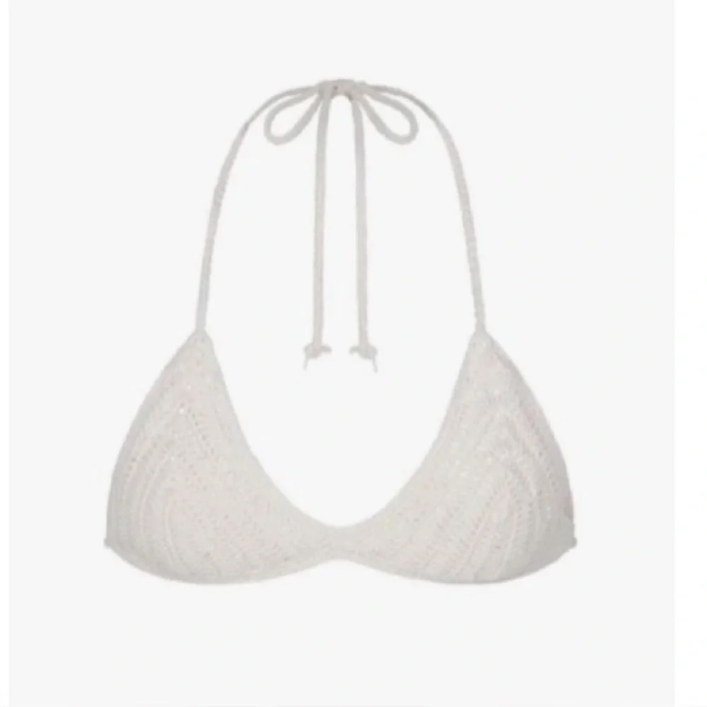 NWT SKIMS Crochet Boho Bikini Top Size 4x fits Like a 2x 3x Recycled Material
